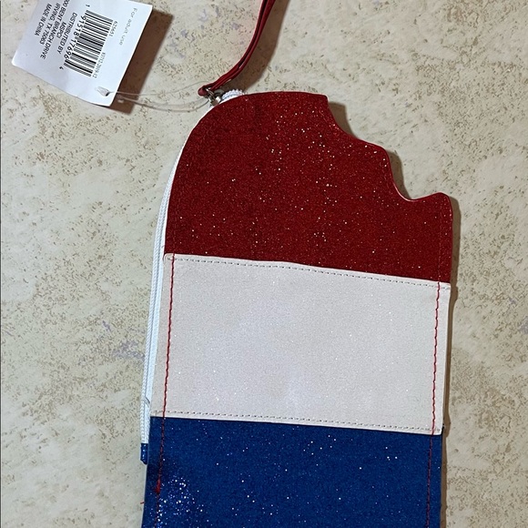 Pouch - Picture 3 of 4